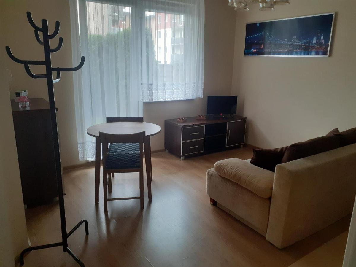 Sloneczny Apartament Z Malym Ogrodkiem Wejherowo Extérieur photo