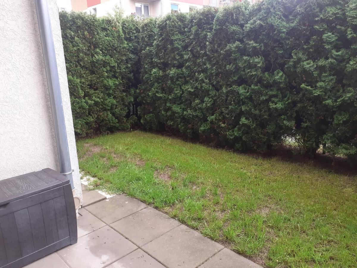 Sloneczny Apartament Z Malym Ogrodkiem Wejherowo Extérieur photo