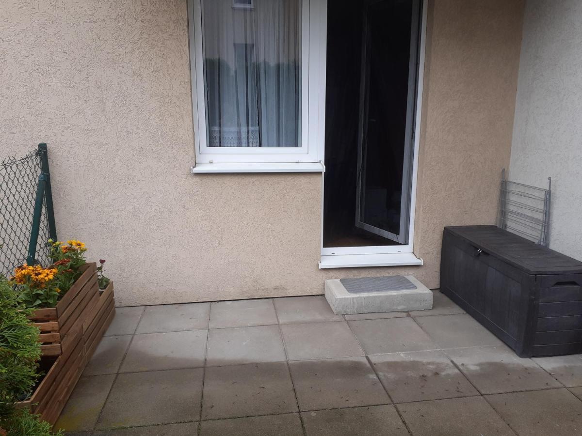 Sloneczny Apartament Z Malym Ogrodkiem Wejherowo Extérieur photo